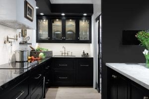 kitchen design trend - black 