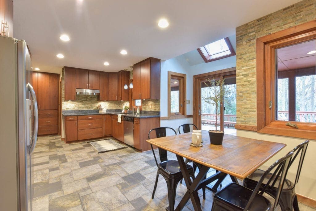 10812 Harley Road, Mason Neck, VA 22079 The Goodhart Group